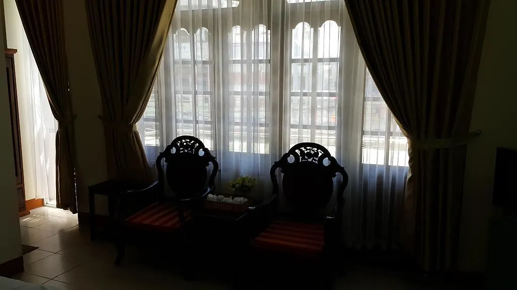 Oriole Hotel & Spa 芽庄