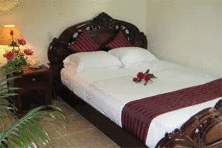 Oriole Hotel & Spa 芽庄